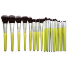 Load image into Gallery viewer, Green Bamboo Makeup Brushes Full Set Eco-friendly Powder Blush Concealer Foundation Blooming Eyeshadow Make Up Kit Tool
