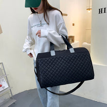 Load image into Gallery viewer, Foldable Shoulder Travel Bag Luggage Tote Bags For Women Large Capacity Organizer Ladies Weekender Gym Men Messenger Handbags