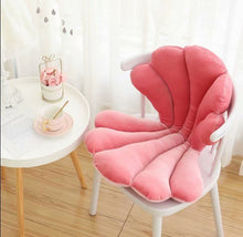 Load image into Gallery viewer, Luxurious Velvet Seal Shell Chair Cushion Rose Seat Pillow