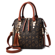 Load image into Gallery viewer, Women's Retro Leisure Large Capacity PU Leather Shoulder Bag