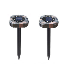 Load image into Gallery viewer, 2pcs Solar Powered Ultrasonic Mouse Repellent Pest Control