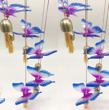 Load image into Gallery viewer, Color Changing Solar Power Wind Chime Crystal Ball
