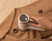 Load image into Gallery viewer, Hair Ball Trimmer With LED Display USB Charging