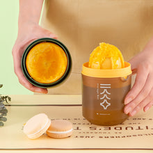 Load image into Gallery viewer, Creative Manual Juicer Portable Blender Mini Portable Juicer
