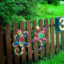 Load image into Gallery viewer, 2Pcs Metal Gecko Wall Decor Gecko Art Craft Sculptures Lizard For Outdoor Backyard Porch Lawn Fence Garden Wall Decor
