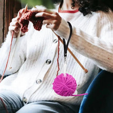Load image into Gallery viewer, String Dispenser Holder Acrylic Detachable Wrist Yarn Holder Reusable Yarn Minder for Home Lightweight Yarn Ball Holder
