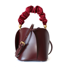 Load image into Gallery viewer, Flower Bucket Style Handbag For Daily Occasion
