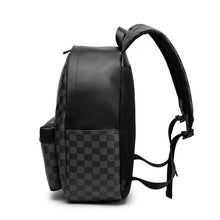 Load image into Gallery viewer, Breathable Large Capacity Outdoor Travel Backpack
