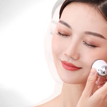 Load image into Gallery viewer, Mini Facial Massage Vibration Skin Tightening Massager
