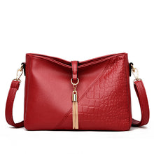 Load image into Gallery viewer, Street Fashion PU Leather Lady's Messenger Bag
