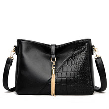 Load image into Gallery viewer, Street Fashion PU Leather Lady's Messenger Bag
