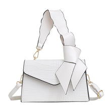 Load image into Gallery viewer, Good Quality Female Small Simple Square Bag
