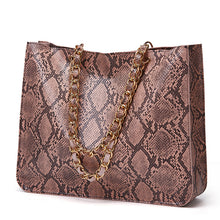 Load image into Gallery viewer, Snake Pattern Casual Female Large Capacity Messenger Bag
