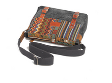 Load image into Gallery viewer, Women's Vintage Ethnic Style Shoulder Bag Messenger Bag
