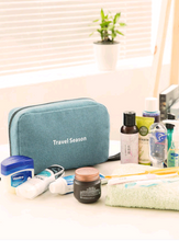 Load image into Gallery viewer, Portable Travel Hook Multifunction Makeup Bag
