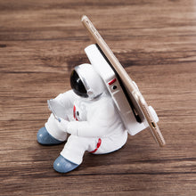 Load image into Gallery viewer, Simple Astronaut Mobile Phone Stand Student Desktop Holder

