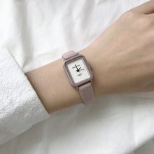 Load image into Gallery viewer, Ladies Mini Square Belt Quartz Watch

