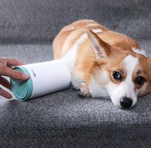 Load image into Gallery viewer, Portable Pet Paw Cleaner Cup Soft Silicone Comb

