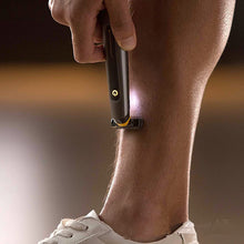 Load image into Gallery viewer, Wireless Rechargeable Precision Shaver For Men
