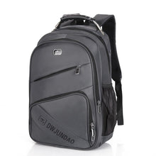 Load image into Gallery viewer, Waterproof Breathable Wear-resistant Men's Travel Bag
