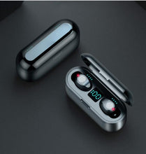 Load image into Gallery viewer, Digital Display Power Wireless Bluetooth Headset
