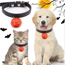 Load image into Gallery viewer, Halloween Pumpkin Pet Bell Collar Pet Dog Cat Necklace
