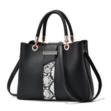 Load image into Gallery viewer, Fashion Large Capacity Shoulder Bag With Snake Pattern
