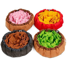 Load image into Gallery viewer, Pet Sniffing Mat Slow Food Puzzle Blanket
