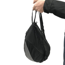 Load image into Gallery viewer, Light-weight Nylon Motorcycle Riding Helmet Bag
