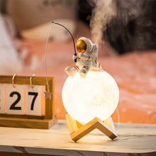 Load image into Gallery viewer, Astronaut Figurines Home Decoration Resin Spaceman Night Light
