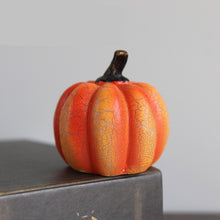 Load image into Gallery viewer, Halloween Pumpkin Lantern Simulation Pumpkin LED Candle Lamp
