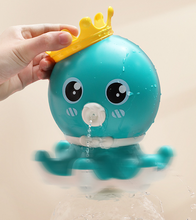 Load image into Gallery viewer, Magic Rotating Water Spray For Baby Bathing In Water Toy
